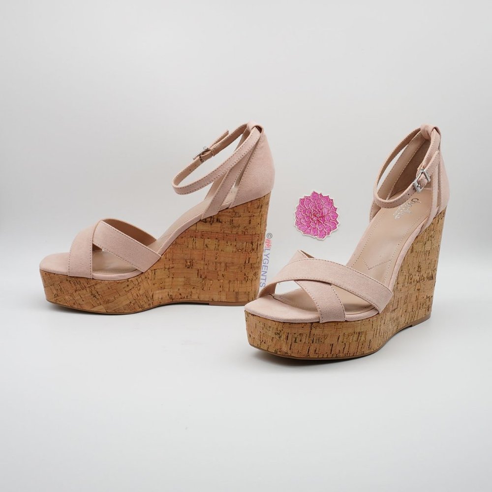 Charles David Pink 10M Platform Wedge NEW